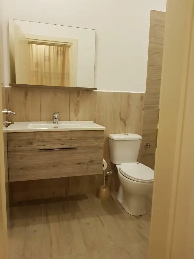 Dimitri Guest House Përmet