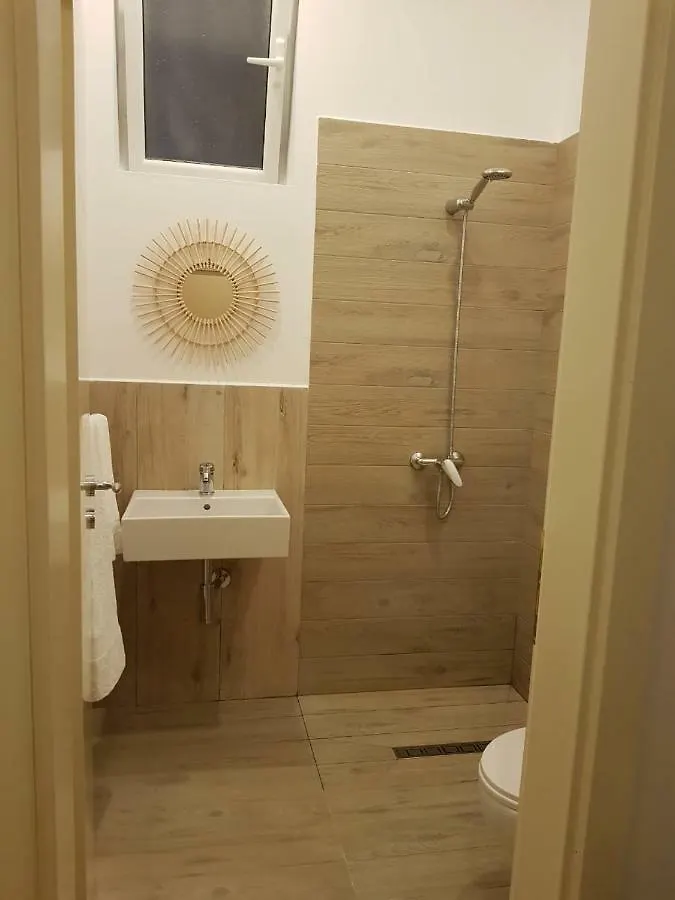Dimitri Guest House Përmet
